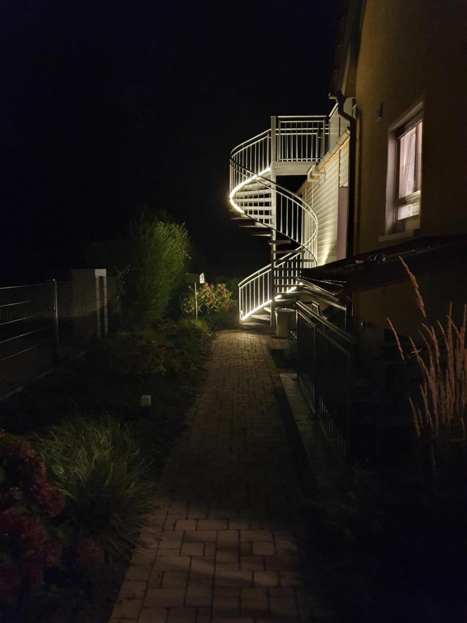 Ferienwohnung Schweier - Außerhalb und doch zentral Freiburg im Breisgau Exterior foto