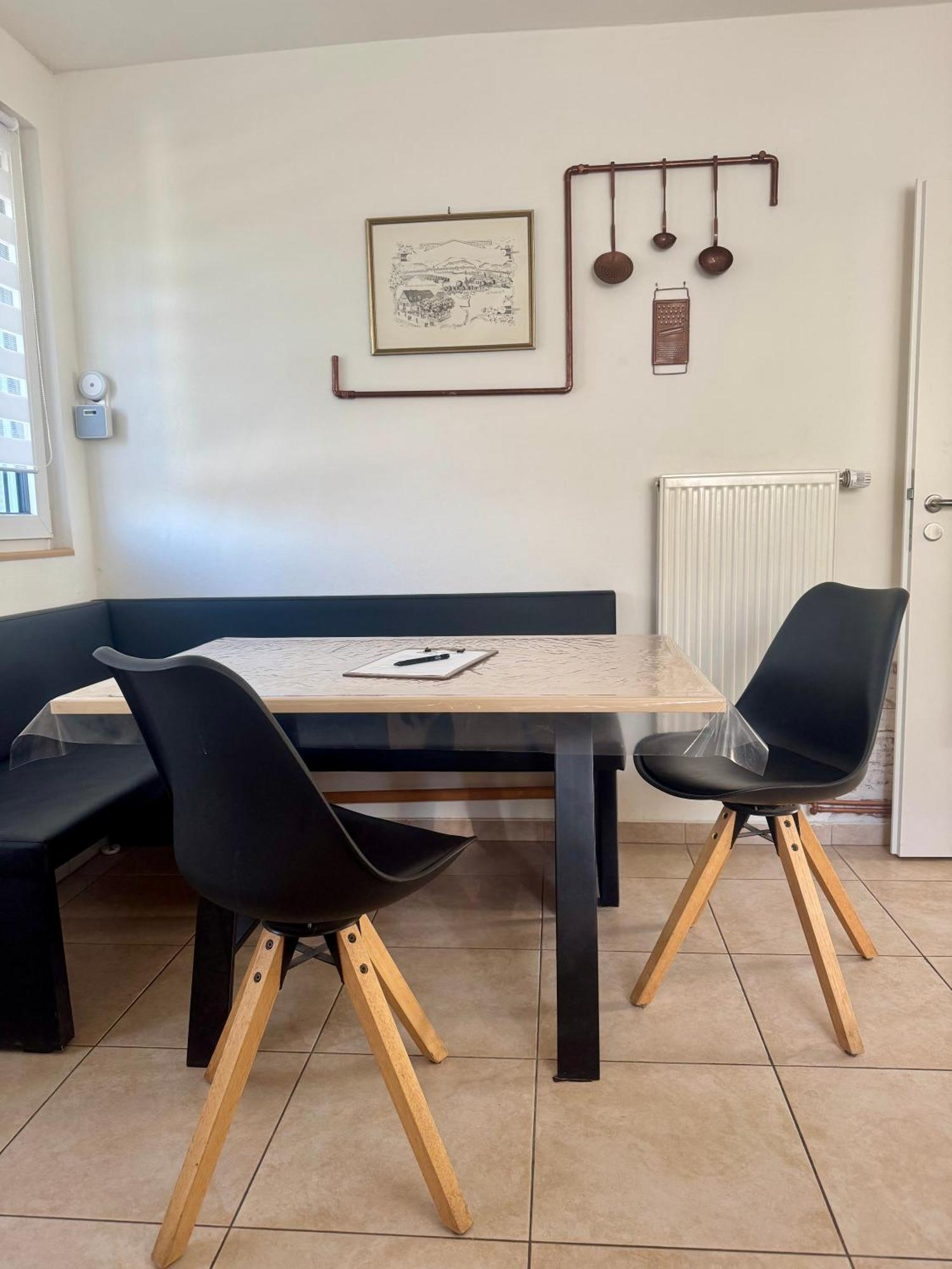 Ferienwohnung Schweier - Außerhalb und doch zentral Freiburg im Breisgau Exterior foto